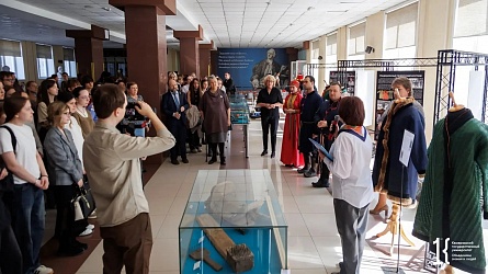 Экскурсия по выставке «Наследие телеутского народа»