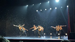 Театр танца «Шторм»: они не ждут, когда закончится гроза, они умеют танцевать под дождем